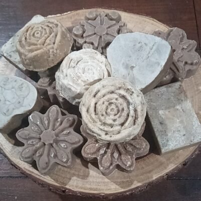 Balancing and mattifying facial soap.