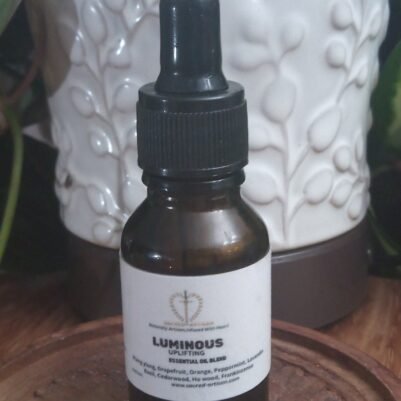 LUMINIOUS UPLIFTING  ESSENTIAL OIL