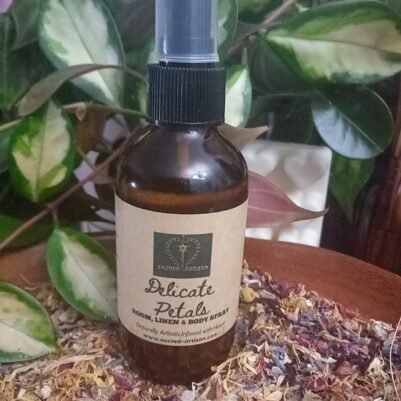 DELICATE PETALS, UNIVESAL SPRAY