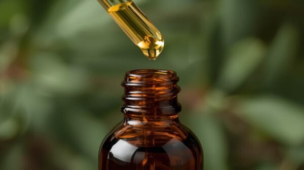 SOOTHING SCALP & HAIR OIL TREATMENT