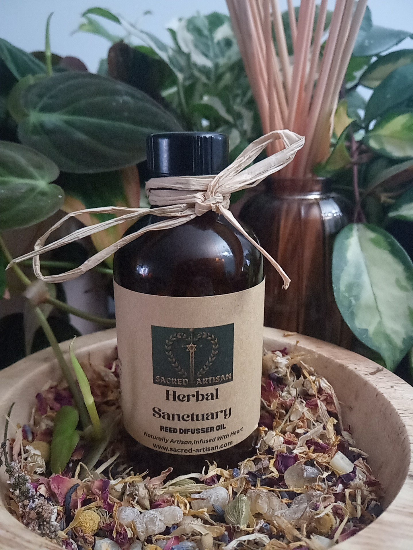 HERBAL SANTUARY REED DIFFUSER OIL - Image 2