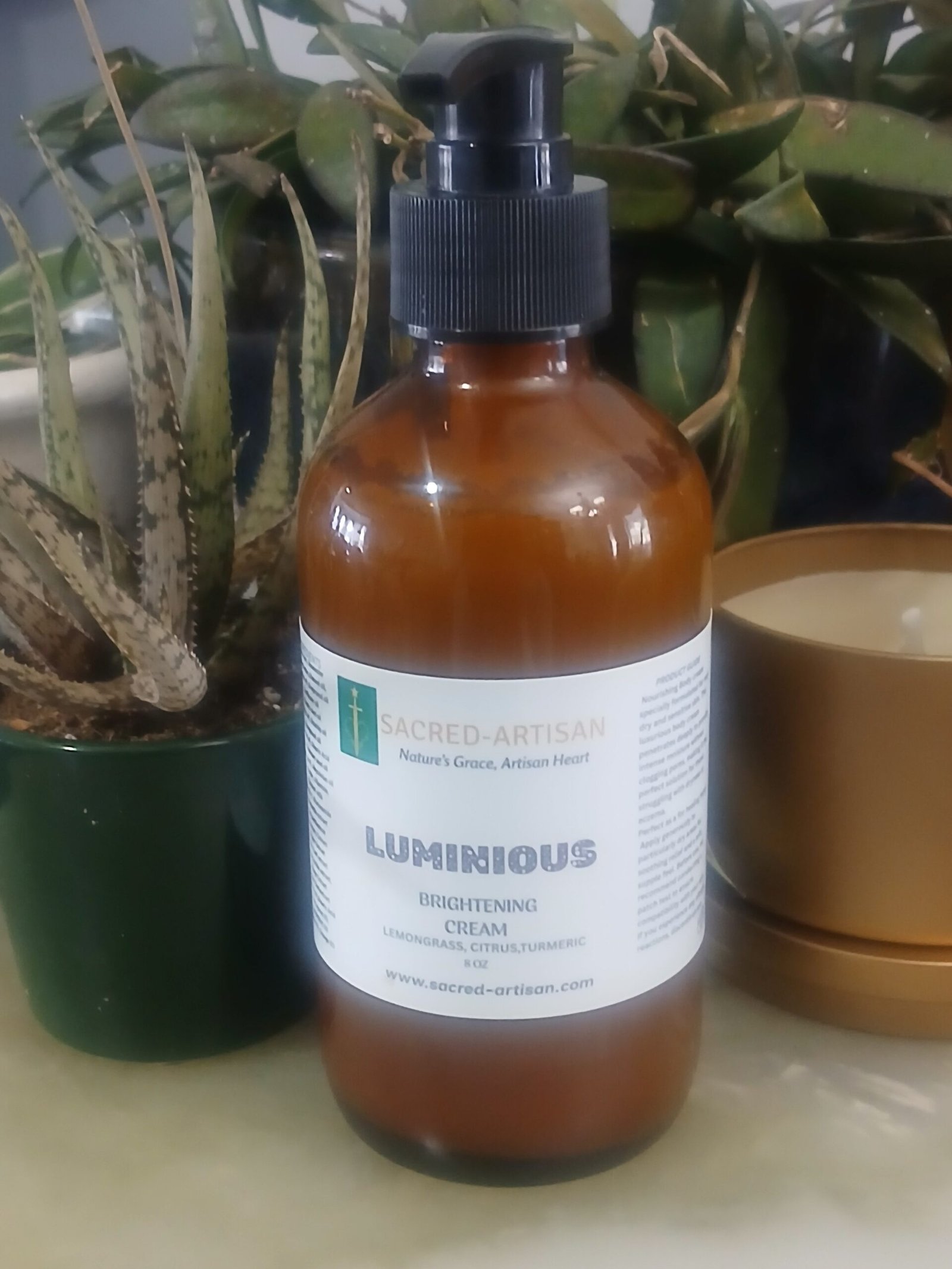 LUMINIOUS BRIGHTENING BODY CREAM