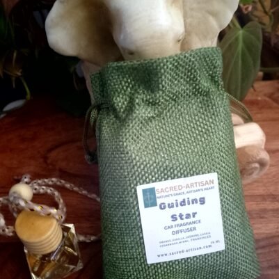 GUIDING STAR CAR FRAGRANCE DIFFUSER (WOODY)