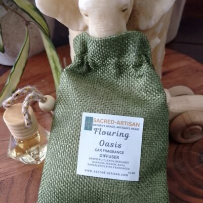 FLOURISHING OAISIS CAR FRAGRANCE DIFFUSER